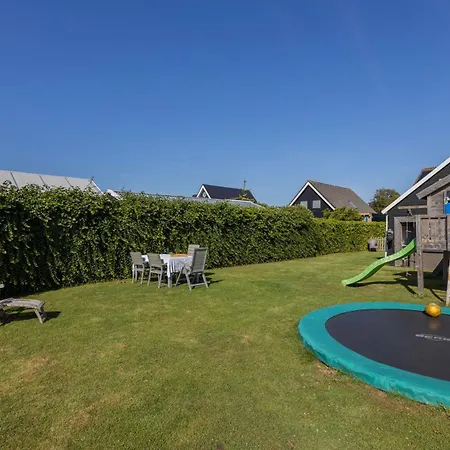 Vrijstaand Met Tuin Aan Vaarwater, Vlakbij Amsterdam Aalsmeer