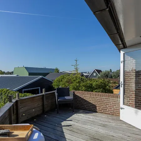 Holiday home Vrijstaand Met Tuin Aan Vaarwater, Vlakbij Amsterdam Aalsmeer