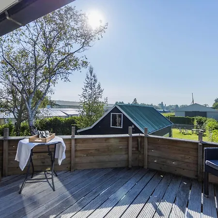 Ferienhaus Vrijstaand Met Tuin Aan Vaarwater, Vlakbij Amsterdam Aalsmeer
