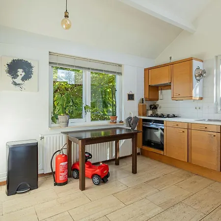 Ferienhaus Vrijstaand Met Tuin Aan Vaarwater, Vlakbij Amsterdam *