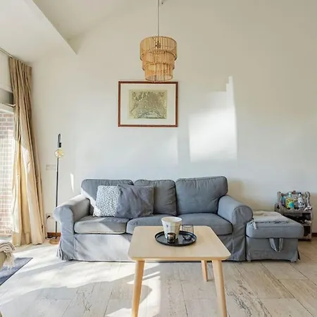 Vrijstaand Met Tuin Aan Vaarwater, Vlakbij Amsterdam Ferienhaus